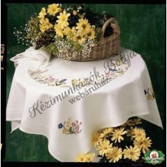   Anchor Essentials - Szabadrajzú hímzéses asztalterítő (Tavaszi virágkoszorú)